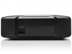 『本体2』 G-DRIVE ArmorATD SDPH81G-004T-GBA1D