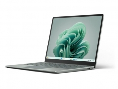 『本体 斜め』 Surface Laptop Go 3 XK1-00010 [セージ]