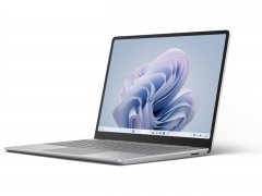 『本体 斜め』 Surface Laptop Go 3 XJB-00004 [プラチナ]
