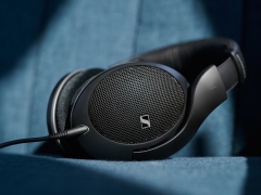 HD 550