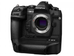 『本体 正面2』 OM-D E-M1X ボディ