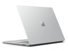 『本体 背面 斜め』 Surface Laptop Go 3 XK1-00005 [プラチナ]