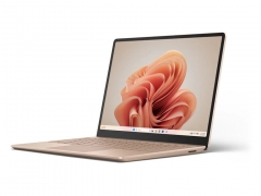 『本体 斜め』 Surface Laptop Go 3 XKQ-00015 [サンドストーン]