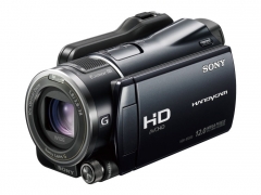 『本体 正面 斜め』 HDR-XR550V