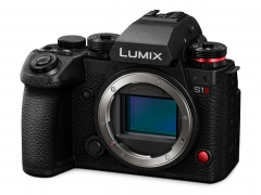 『本体 斜め』 LUMIX DC-S1M2 ボディ